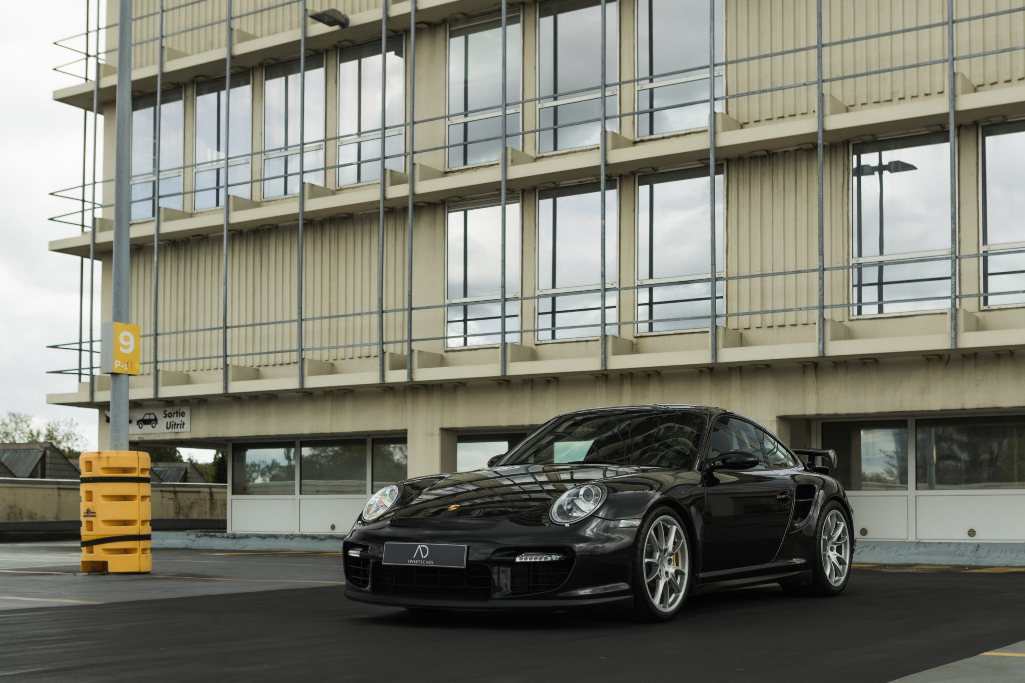 AD SPORTSCARS GT2 BLACK_41